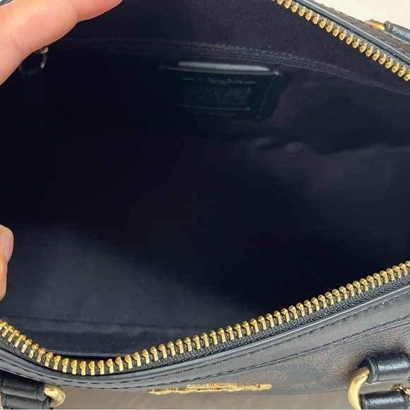 BNWT Coach Rowan Satchel - Picture 7 of 9